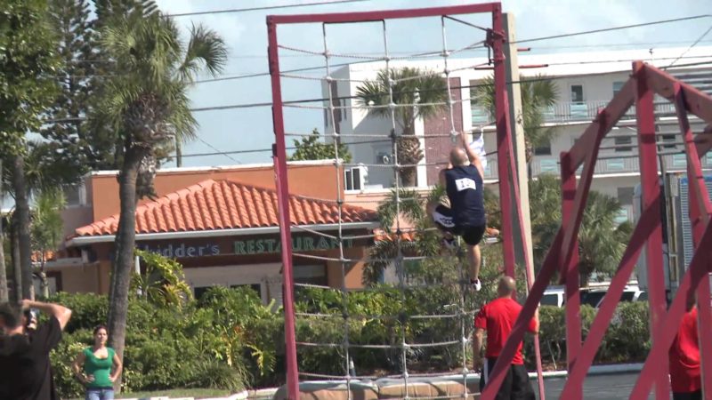 Chris Kovacs tears up the Tri-Fitness Obstacle Course